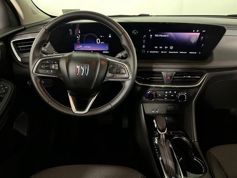 Used 2025 Buick Encore GX Preferred image 13
