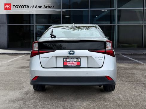 Used 2019 Toyota Prius XLE FWD image 10