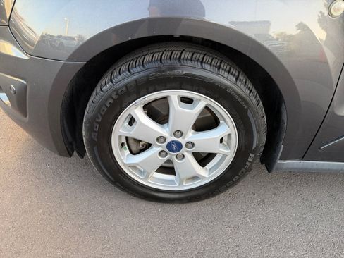Used 2016 Ford Transit Connect XLT FWD image 11