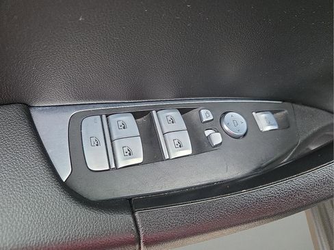 Used 2023 BMW X3 sDrive30i RWD image 15