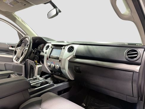 Used 2016 Toyota Tundra SR5 w/ SR5 Upgrade Package image 5