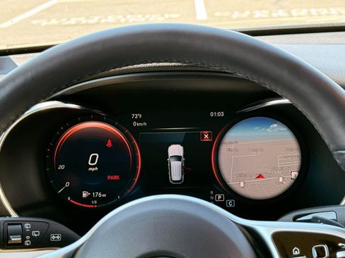 Used 2022 Mercedes-Benz GLC 300 4MATIC image 23