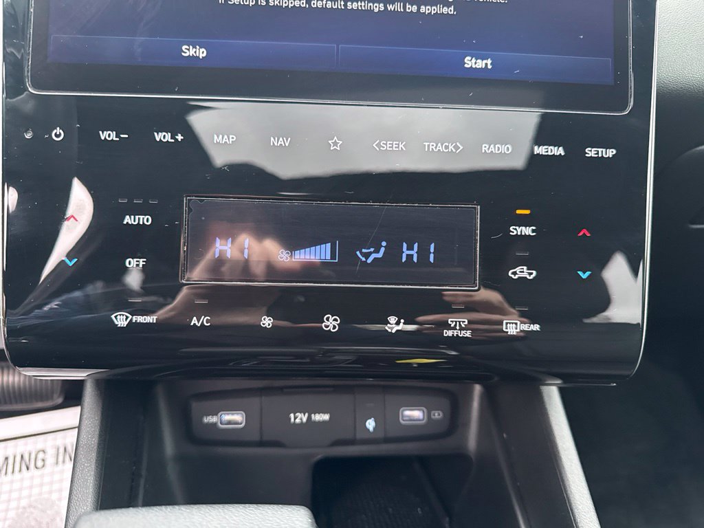 Used 2024 Hyundai Santa Cruz Night AWD/4WD image 30