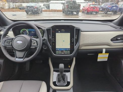 Certified 2025 Subaru Forester Limited AWD/4WD image 17