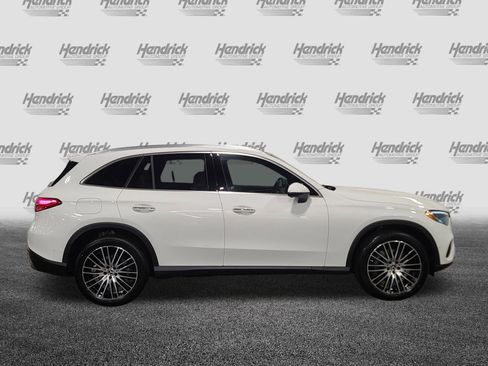 New 2026 Mercedes-Benz GLC 300 4MATIC image 3