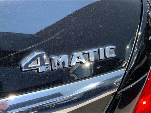Used 2019 Mercedes-Benz S 560 4MATIC Sedan image 10