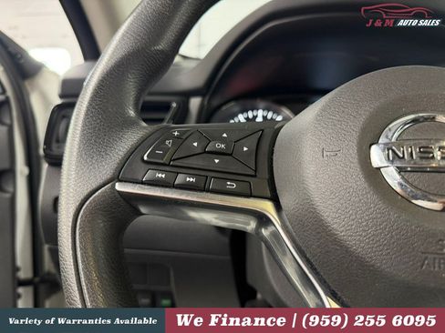 Used 2017 Nissan Rogue S w/ S Appearance Package AWD/4WD image 23