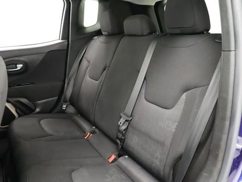 Used 2016 Jeep Renegade Sport w/ Power & Air Group FWD image 25
