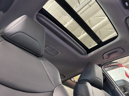 New 2026 Toyota Corolla Cross XLE w/ Convenience Package image 19