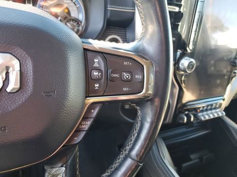 Used 2020 RAM 1500 Limited image 27