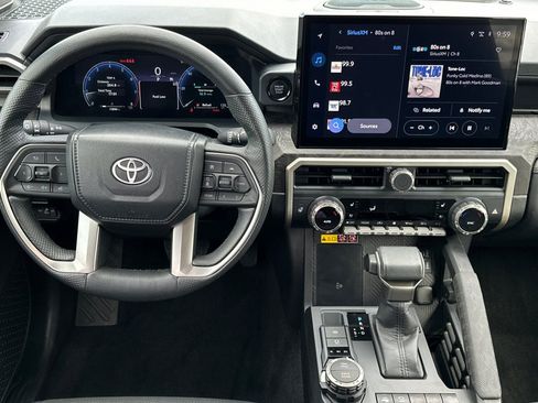 Used 2024 Toyota Tacoma Limited w/ Limited Package (LT) AWD/4WD image 14