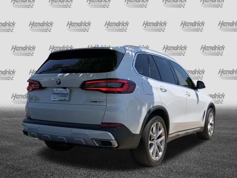 Used 2022 BMW X5 xDrive40i w/ Premium Package AWD/4WD image 10
