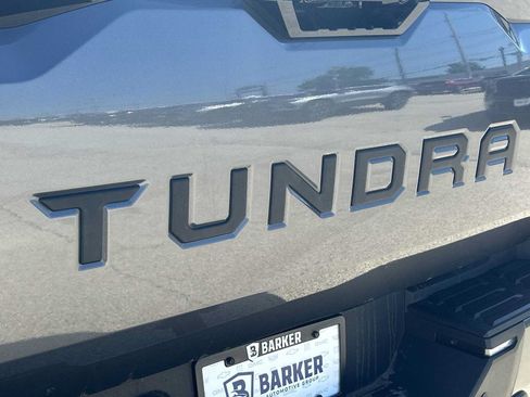 Used 2023 Toyota Tundra Platinum AWD/4WD image 32
