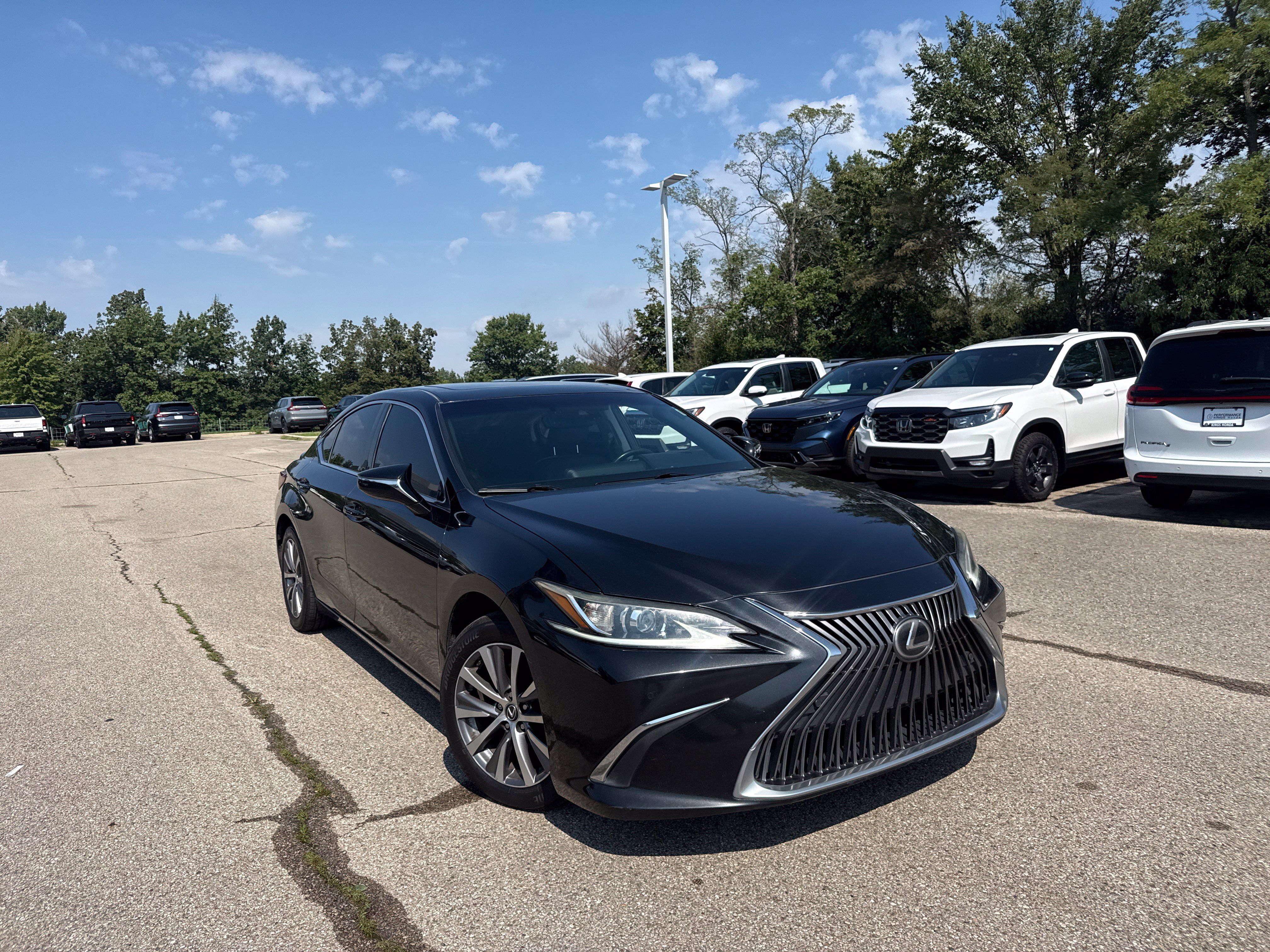 Used 2019 Lexus ES 350 w/ Premium Package FWD image 24