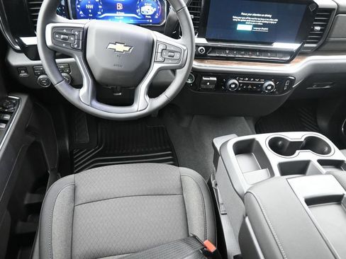 New 2026 Chevrolet Silverado 2500 LT w/ Convenience Package AWD/4WD image 11