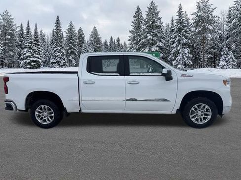 Used 2025 Chevrolet Silverado 1500 LT image 7