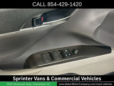 Used 2021 Toyota Camry SE FWD image 19