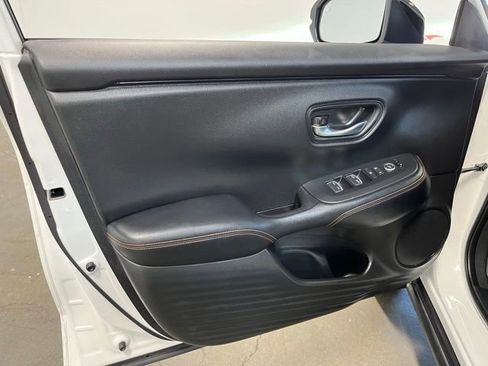 Used 2025 Honda HR-V Sport image 24