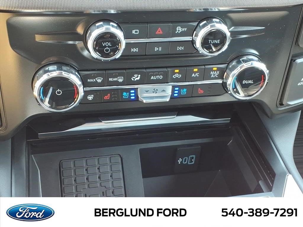 New 2026 Ford F250 Platinum AWD/4WD image 23