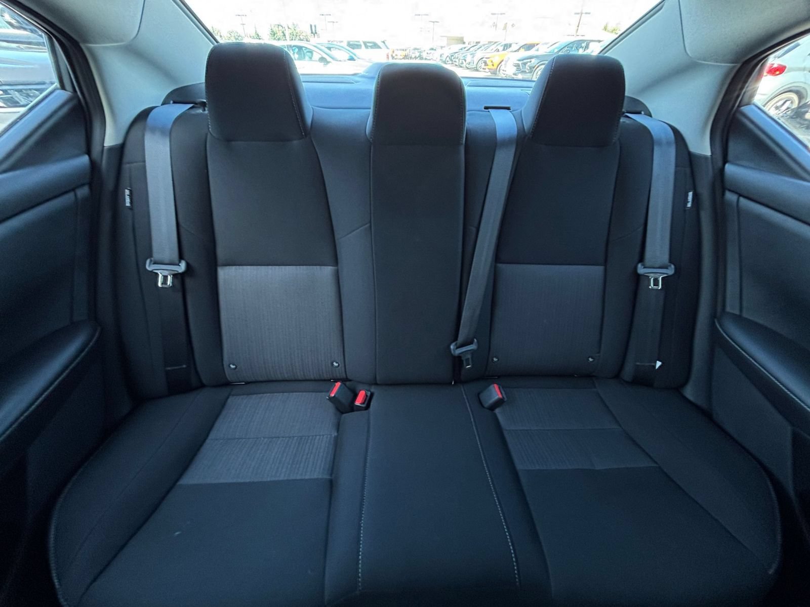 Used 2025 Nissan Sentra SV FWD image 36
