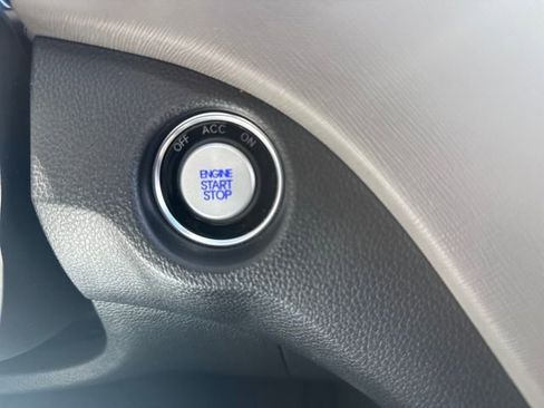 Used 2018 Hyundai Santa Fe Sport w/ 2.0T Ultimate Tech Package 05 image 31