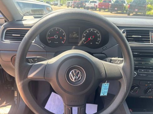 Used 2014 Volkswagen Jetta Sedan FWD image 12