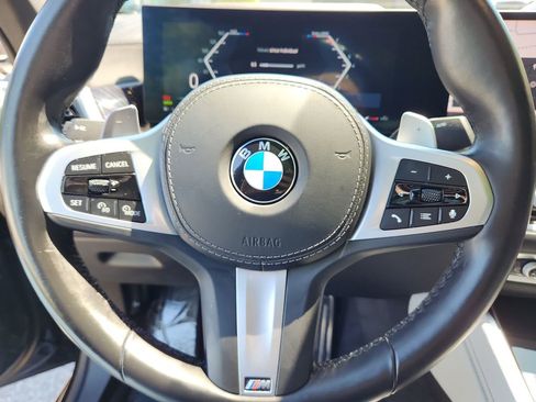 Used 2025 BMW X6 xDrive40i w/ Parking Assistance Package AWD/4WD image 18