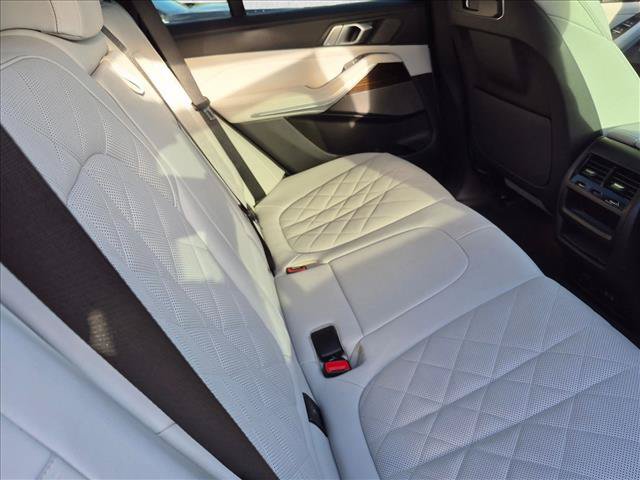 Certified 2025 BMW X5 sDrive40i w/ Premium Package RWD image 18
