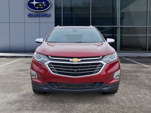 Used 2019 Chevrolet Equinox Premier image 2