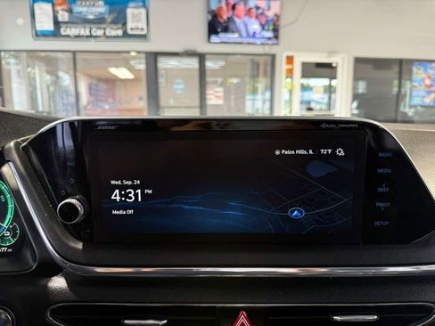 Used 2023 Hyundai Sonata Limited w/ Cargo Package image 28