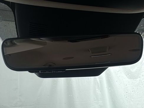 New 2026 Kia Carnival EX FWD image 36