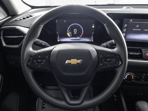 Used 2026 Chevrolet TrailBlazer LS w/ LS Convenience Package FWD image 27