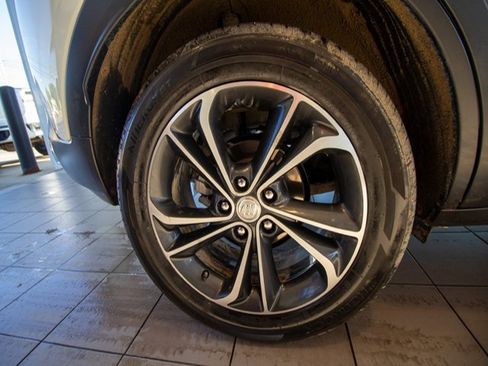 Used 2021 Buick Encore GX Essence image 26