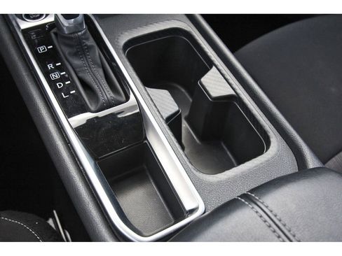 Used 2025 Nissan Sentra SV w/ All-Weather Package FWD image 31