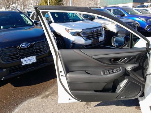 Used 2024 Subaru Legacy Sport image 10