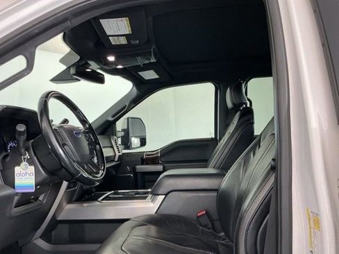 Used 2017 Ford F350 Platinum w/ Platinum Ultimate Package AWD/4WD image 7