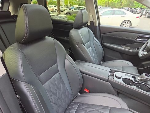 Used 2026 Nissan Rogue Platinum w/ Platinum Premium Package AWD/4WD image 36