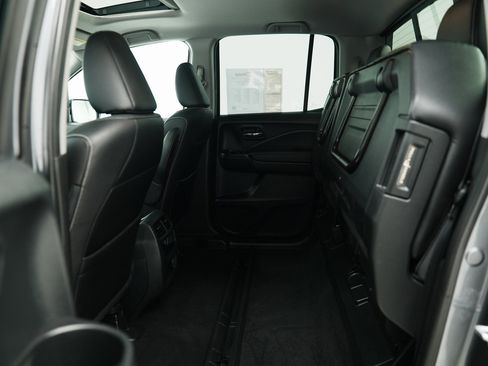 Used 2023 Honda Ridgeline RTL-E image 32