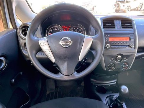 Used 2016 Nissan Versa Note S image 8