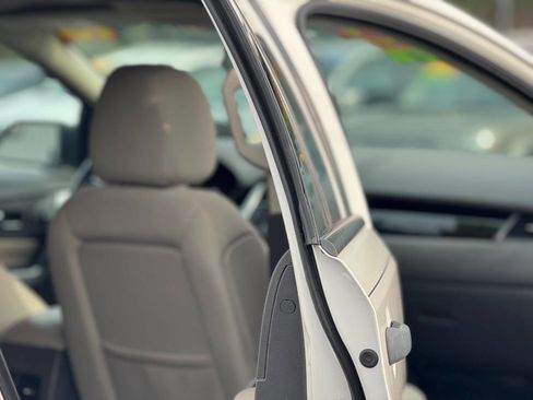 Used 2013 Ford Edge SE image 5