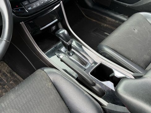 Used 2016 Honda Accord Sport image 20