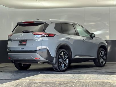 Used 2021 Nissan Rogue SL