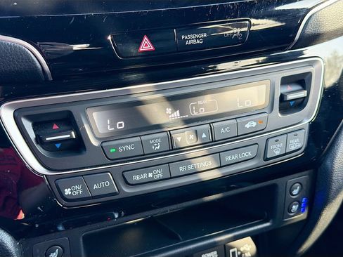 Used 2022 Honda Passport Elite image 15