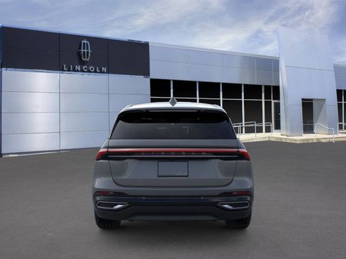 New 2024 Lincoln Nautilus Premier w/ Equipment Group 102A AWD/4WD image 5