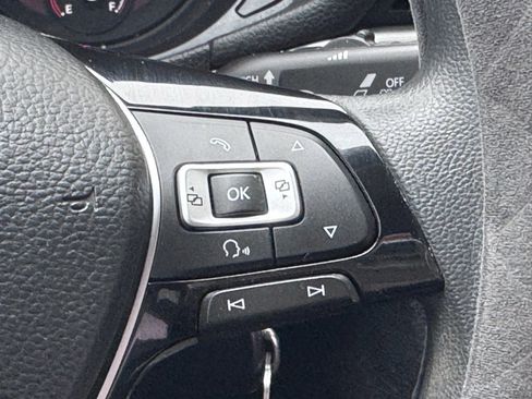 Used 2020 Volkswagen Passat 2.0T S image 36