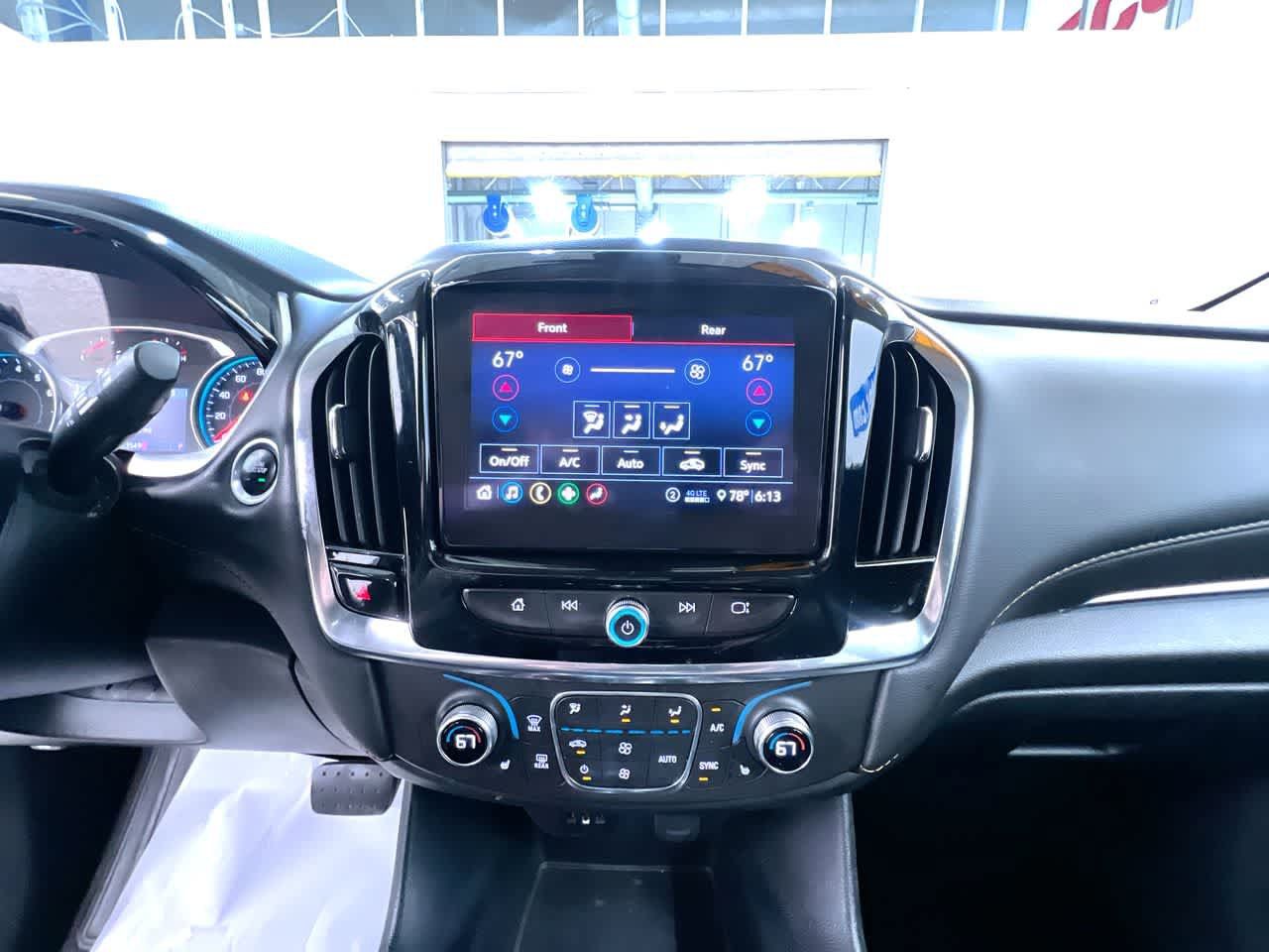 Used 2021 Chevrolet Traverse LT w/ LPO, Cargo Package AWD/4WD image 29