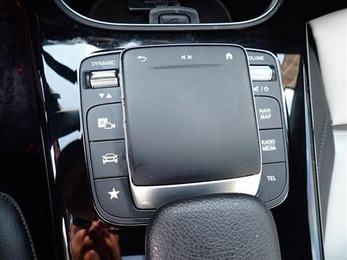 Used 2021 Mercedes-Benz CLA 250 4MATIC image 15