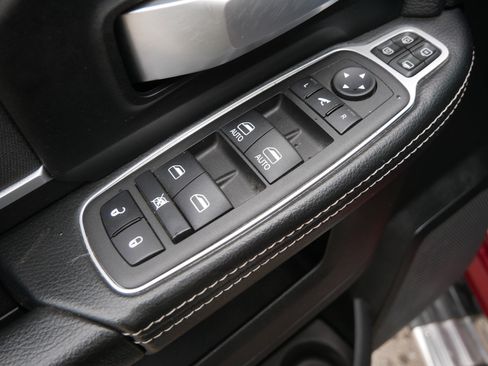 Used 2024 RAM 3500 Big Horn AWD/4WD image 22