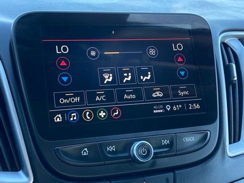 Used 2024 Chevrolet Malibu LT image 21