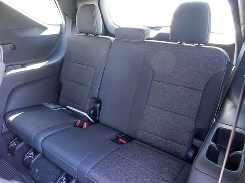 New 2026 Chevrolet Traverse LT w/ Midnight/Sport Edition image 18